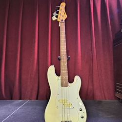 USEDLOTUSBASS Lotus Bass guitar